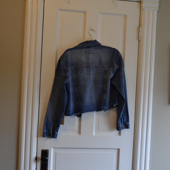 Red Star Cropped Raw Hem Medium Wash Denim Jean Jacket NWtT - Picture 10 of 10